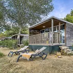 Slow Village Sur Ceze
