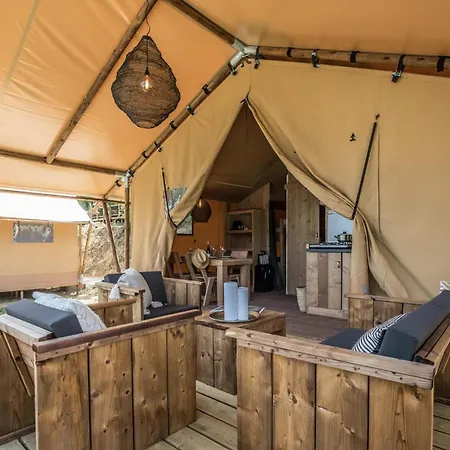 Slow Village Sur Ceze Campsite La Roque-sur-Ceze