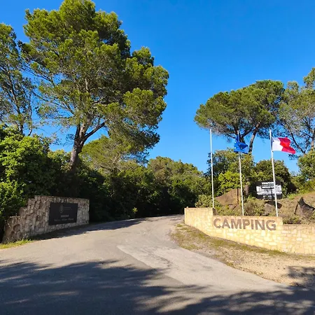 Slow Village Sur Ceze