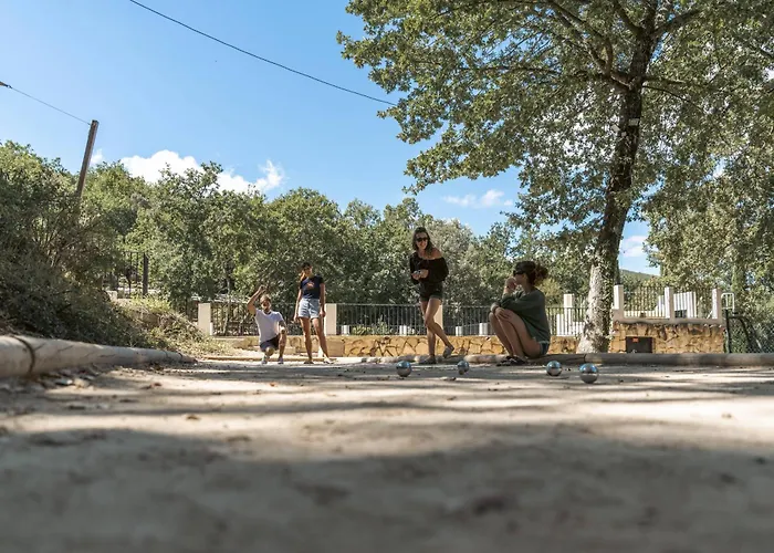 Campingplatz Slow Village Sur Ceze 5*