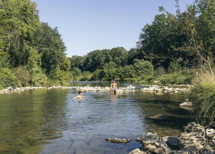 Campingplatz Slow Village Sur Ceze 5*